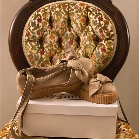 Puma x Fenty tie up sandals - Picture 1 of 3